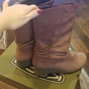 Keen Akita Mid Boot - creamy brown/grayish taupe